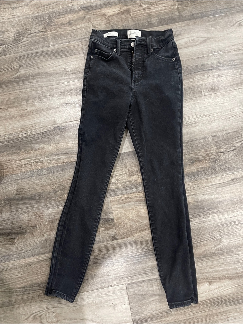 Universal Thread Black Skinny Jeans for Women
